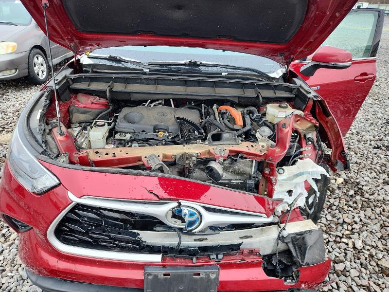 2021 Toyota Highlander Hybrid xle