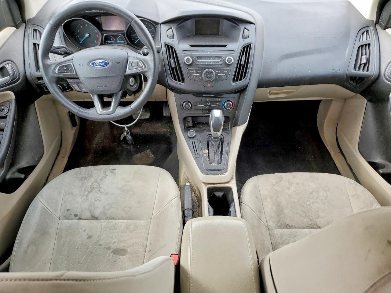 2015 Ford Focus se