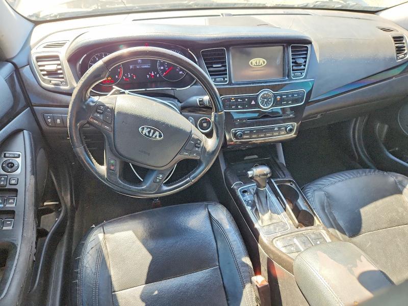 2014 KIA Cadenza Premium