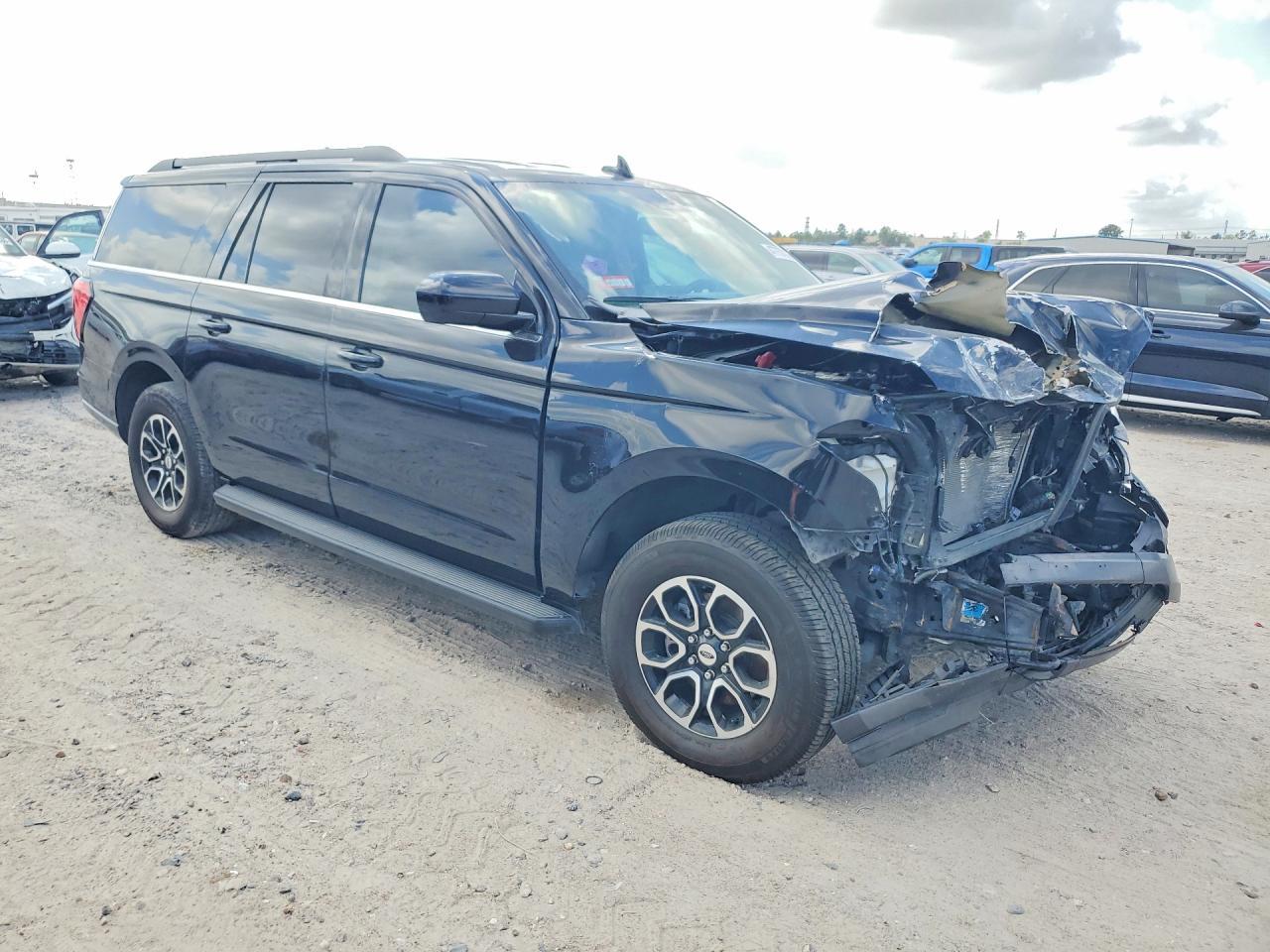 2022 Ford Expedition max xlt