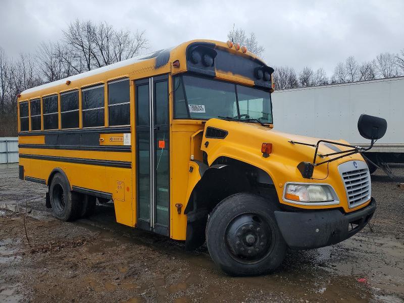 2014 Blubird School Bus / Transit Bus