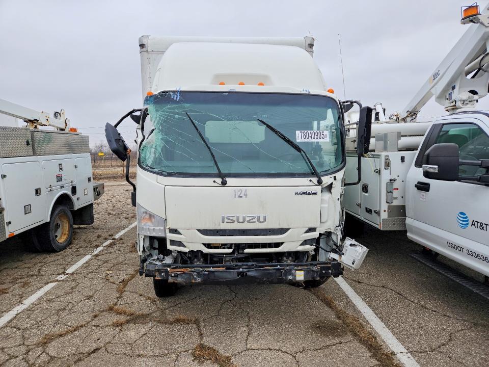 2022 Isuzu Nrr box Truck