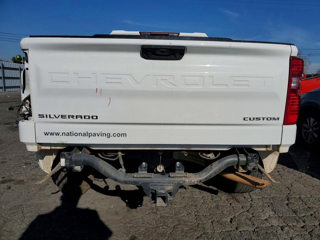 2024 Chevrolet Silverado C1500 Custom