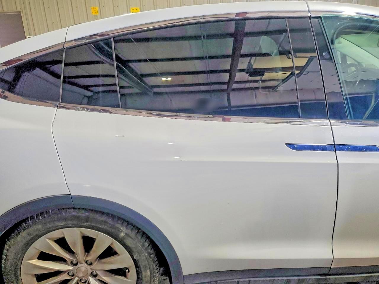 2017 Tesla Model x