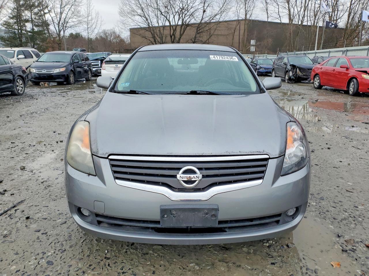 2009 Niss Altima