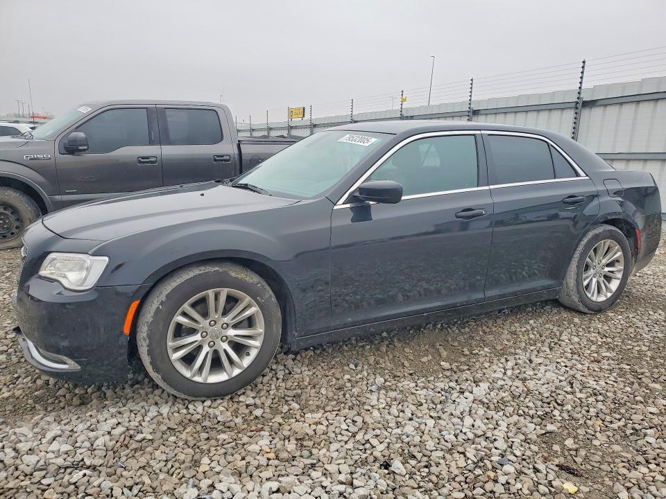 2016 Chrysler 300 Limited