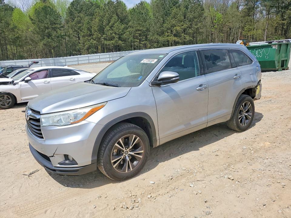 2016 Toyota Highlander xle