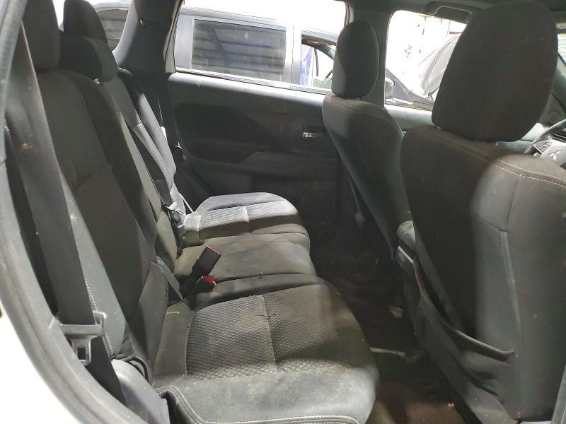 2018 Mitsubishi Outlander se