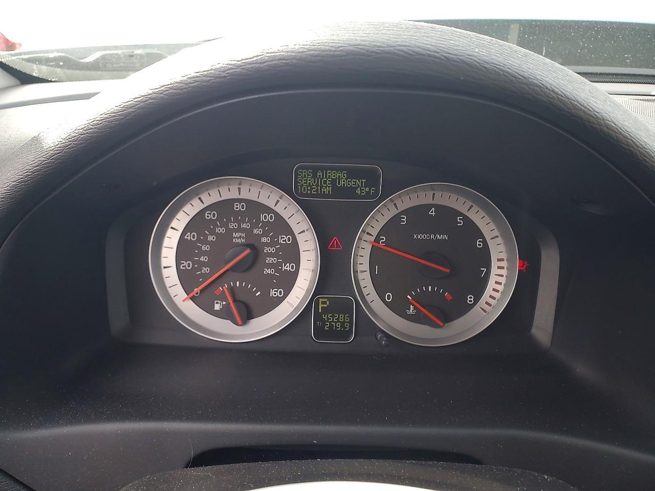 2013 Volvo C70 T5