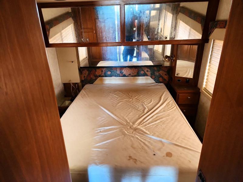 2000 Countcoach 2000 Country Coach RV