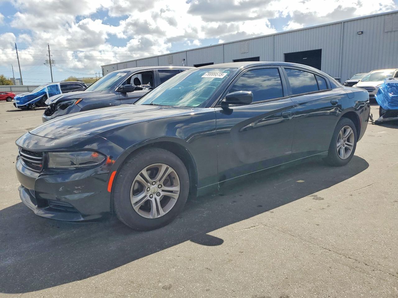 2015 Dodge Charger se