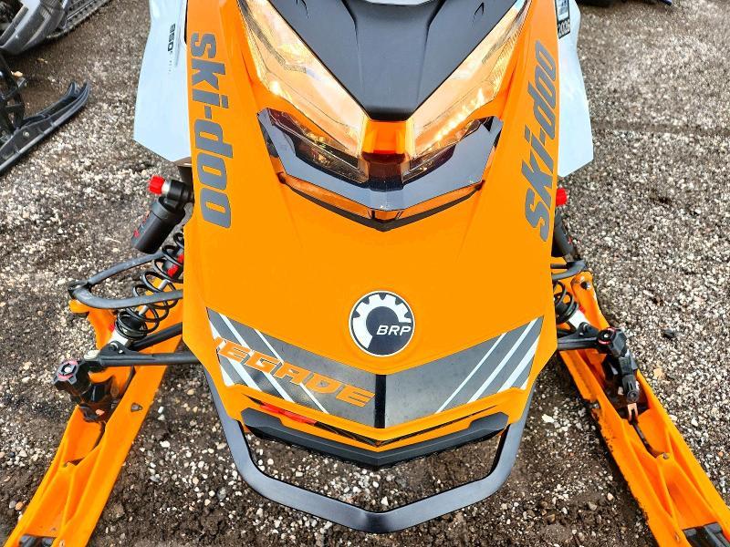 2019 Skidoo Renegade X-rs 850 r