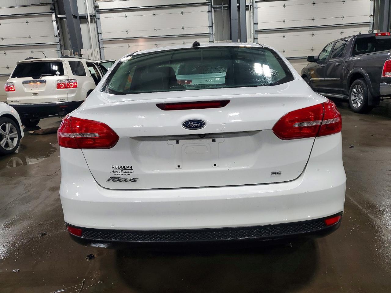 2016 Ford Focus se