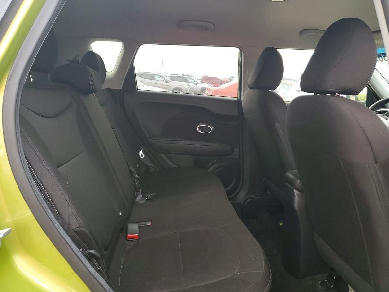 2016 KIA Soul Base