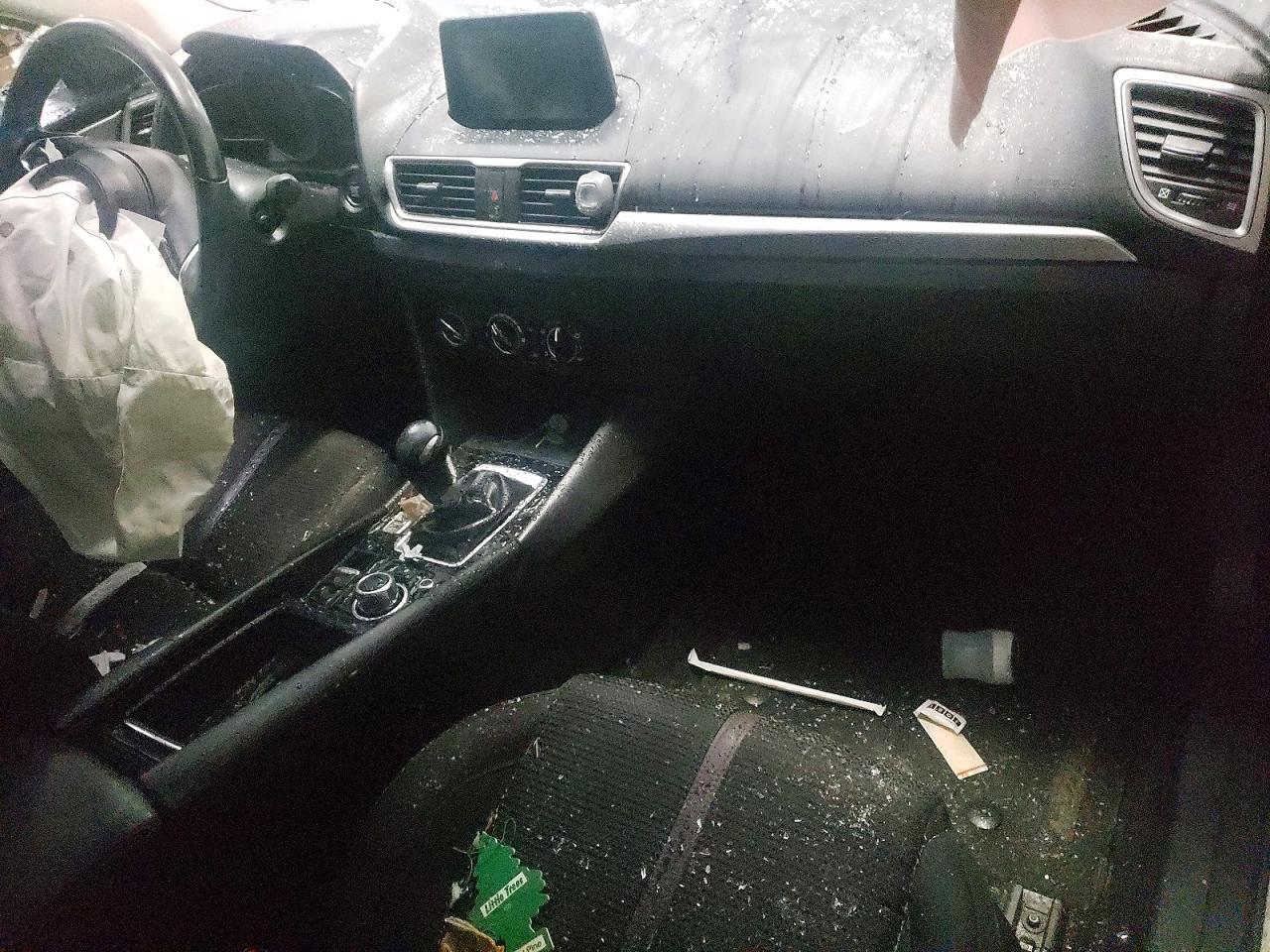 2018 Mazda 3 gs