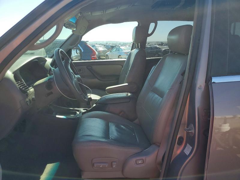 2002 Toyota Sequoia SR5