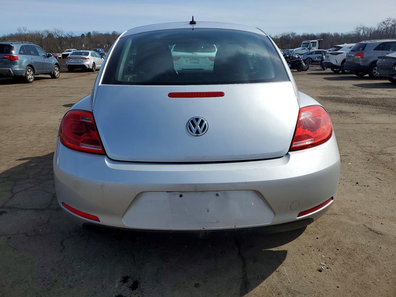 2013 Volkswagen Beetle