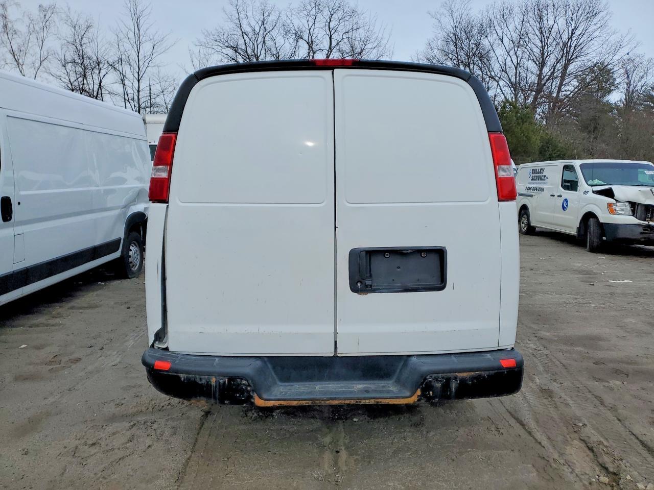 2019 Chevrolet Express G2500