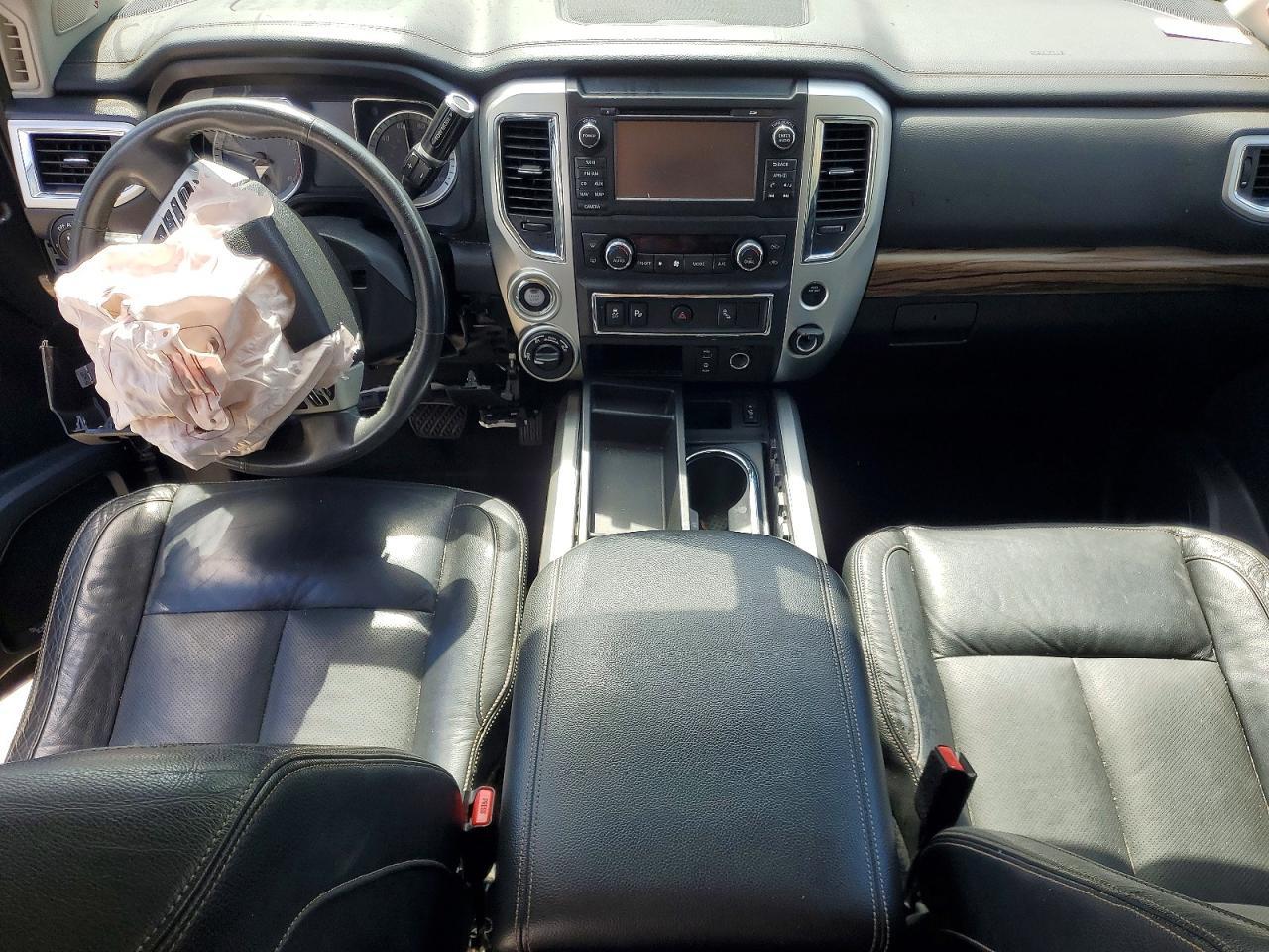 2017 Nissan Titan SL