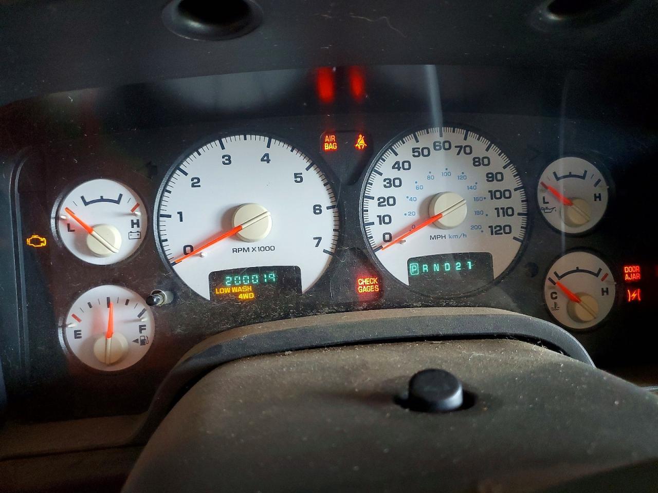 2004 Dodge RAM 1500 ST