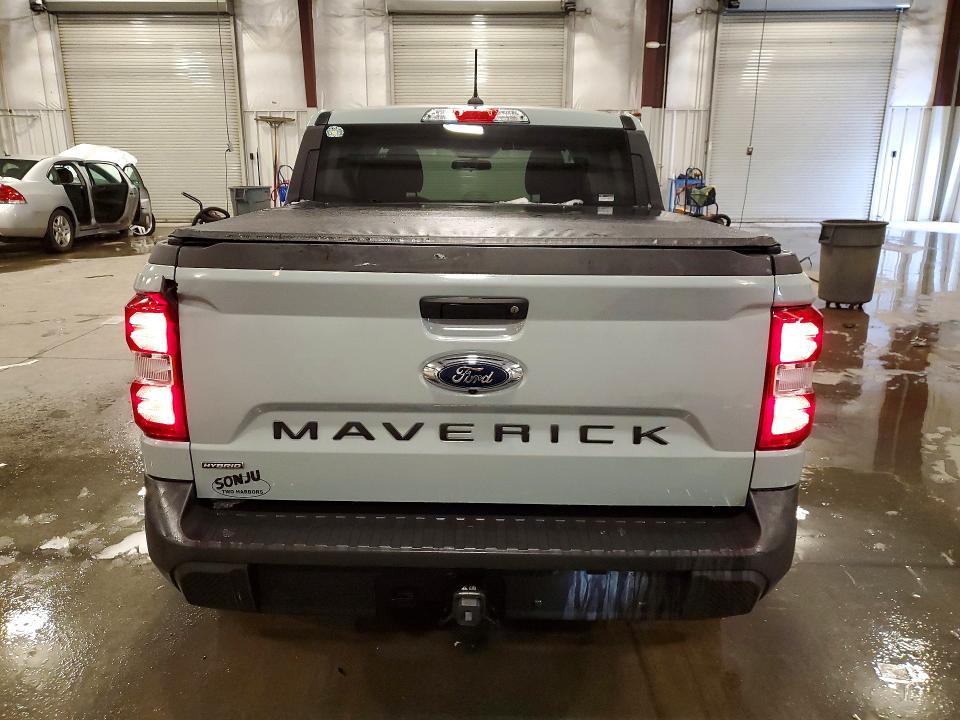 2024 Ford Maverick XL