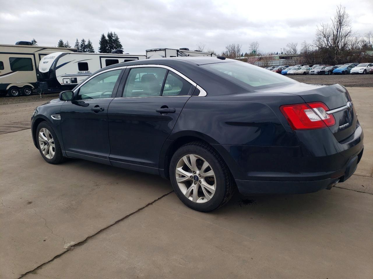 2010 Ford Taurus sel
