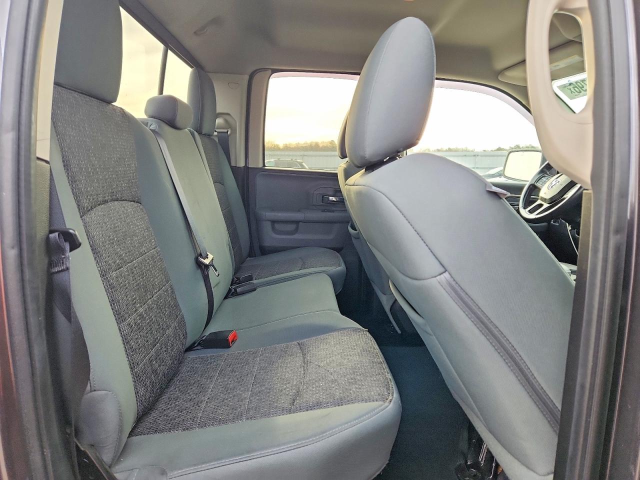 2016 Dodge RAM 1500 SLT