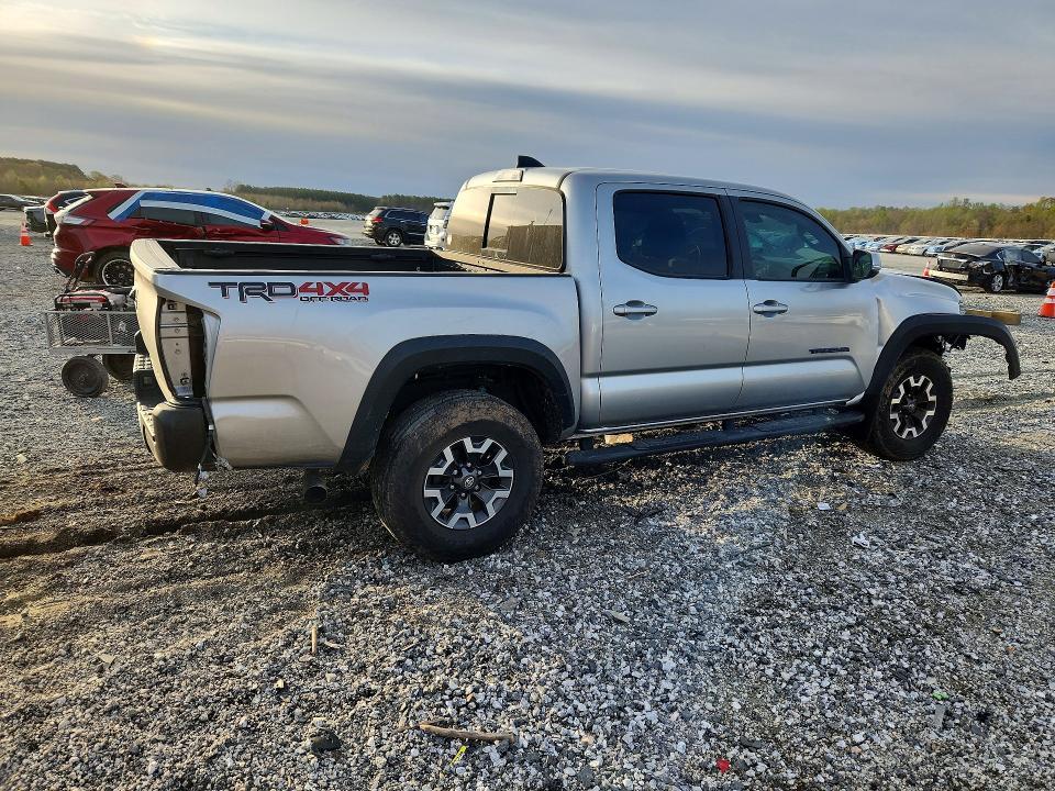 2022 Toyota Tacoma TRD OFF-Road