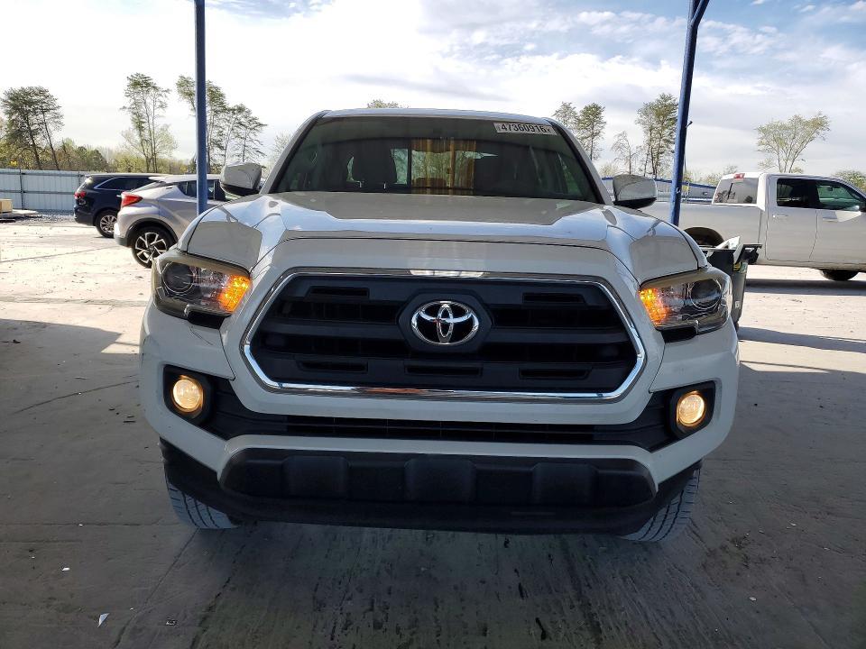 2017 Toyota Tacoma SR5 V6