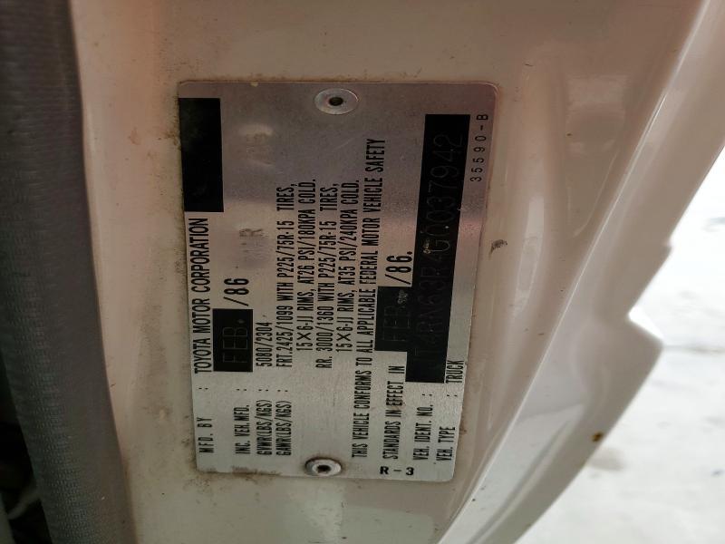 1986 Toyota Pickup Base