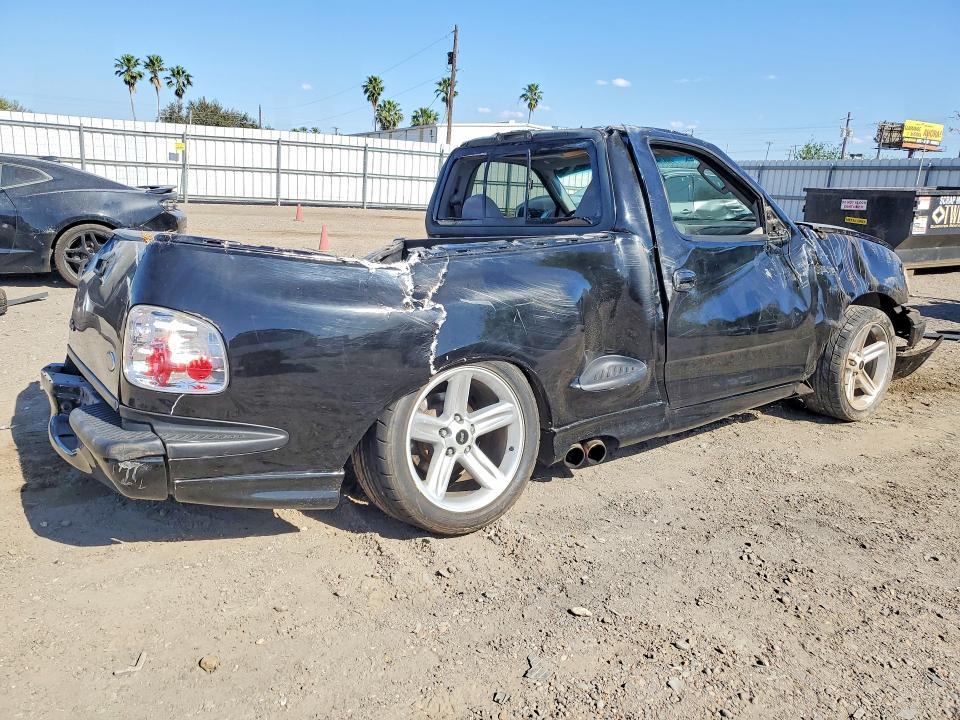 2002 Ford F150 svt Lightning