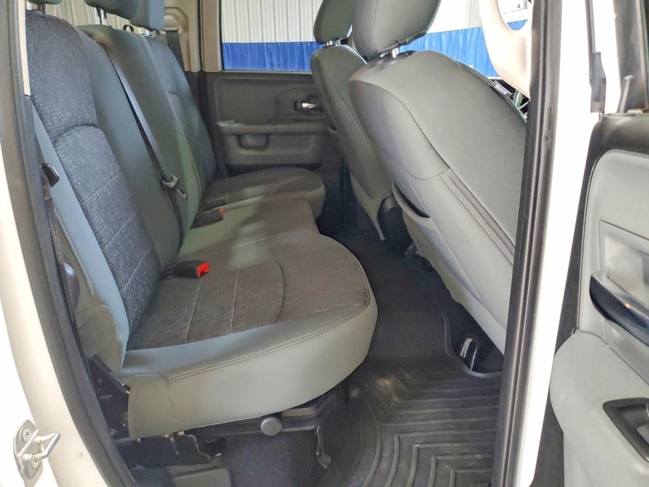 2015 Dodge RAM 1500 SLT