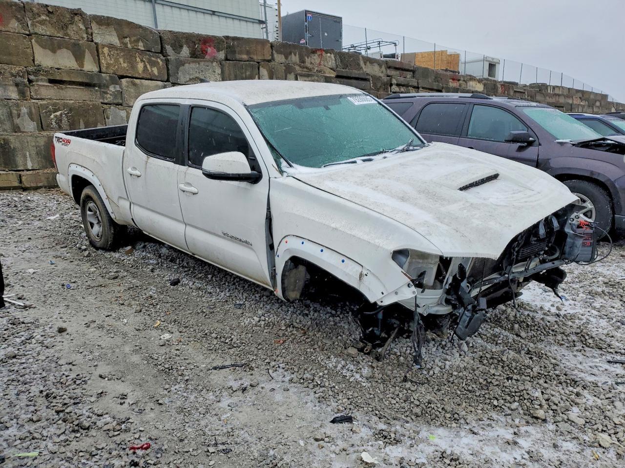 2017 Toyota Tacoma TRD Sport