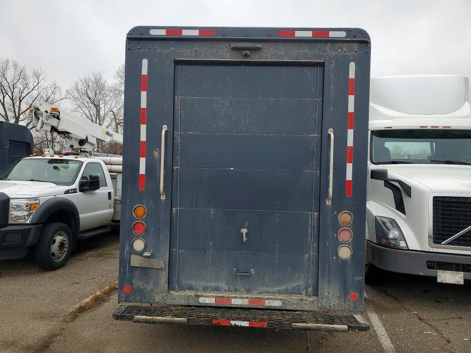 2020 Freightliner Chassis M Line WALK-IN Van