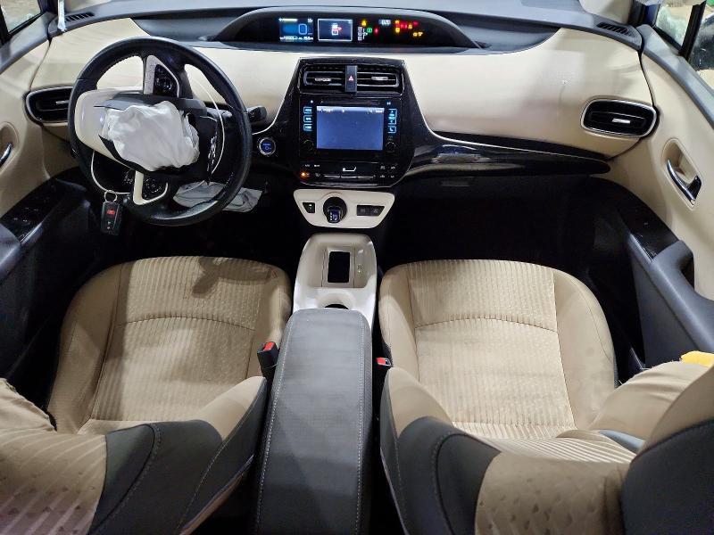 2016 Toyota Prius Three