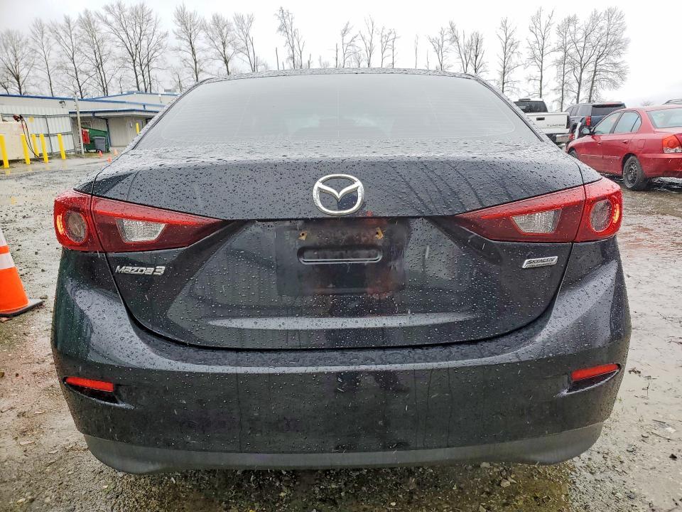 2015 Mazda 3 Sport
