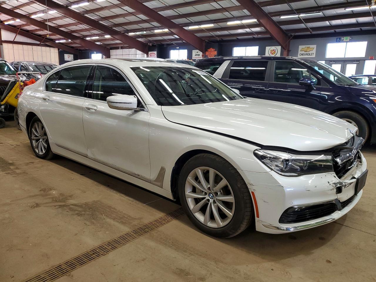 2018 BMW 740 xi