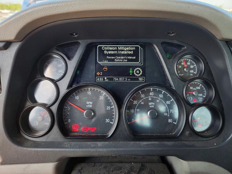 2019 Peterbilt 579 Semi Truck