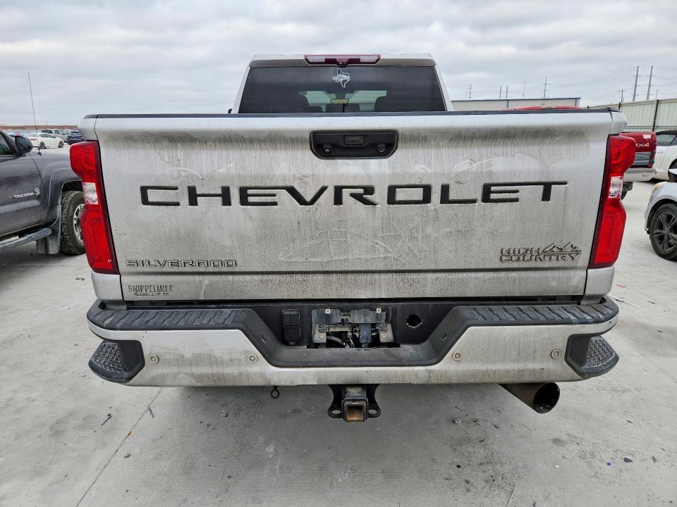 2021 Chevrolet Silverado K2500 High Country