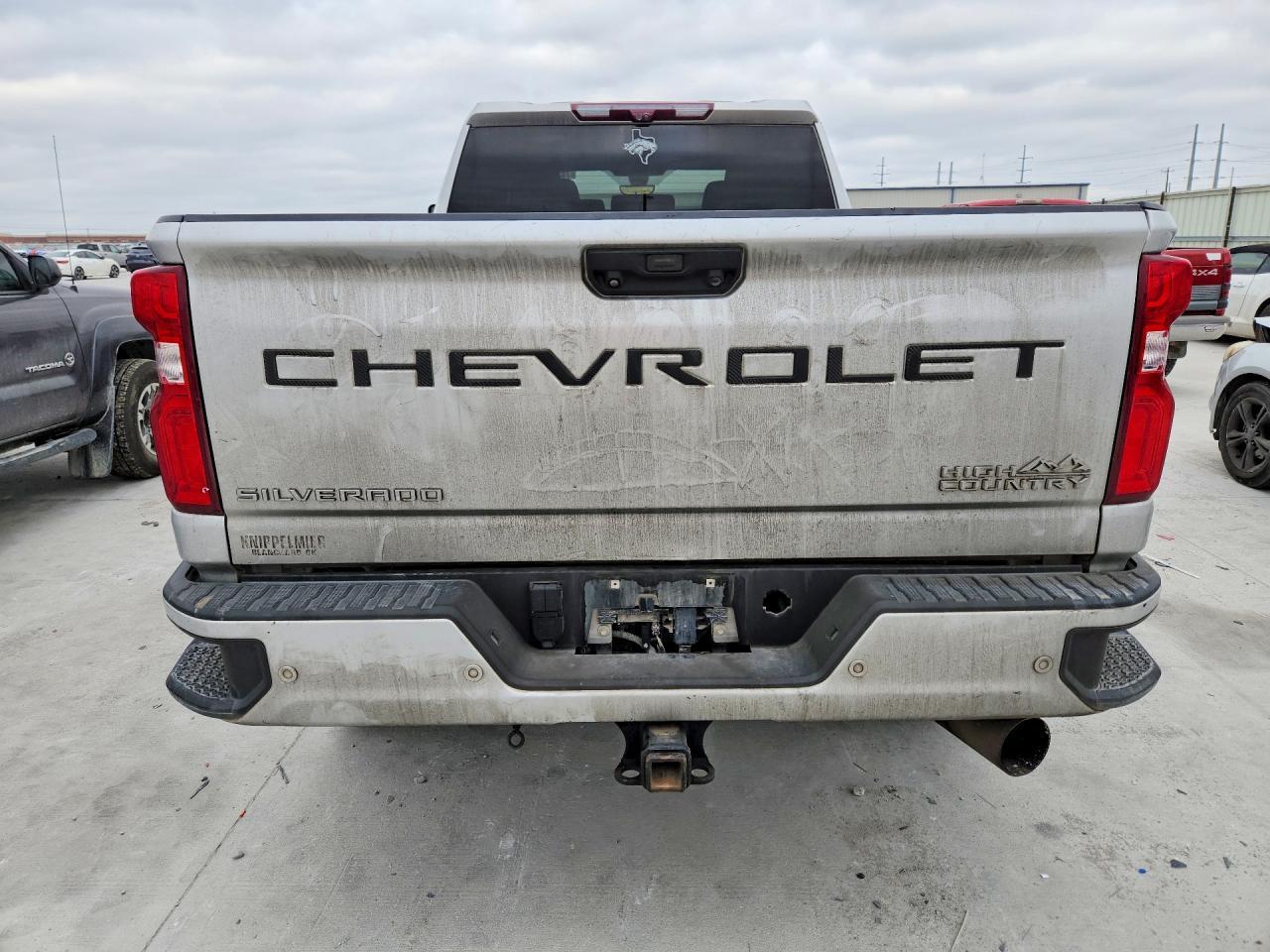 2021 Chevrolet Silverado K2500 High Country