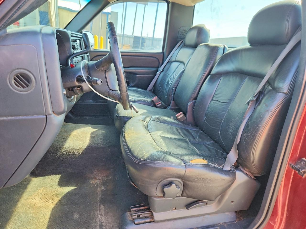 2000 Chevrolet Silverado C1500