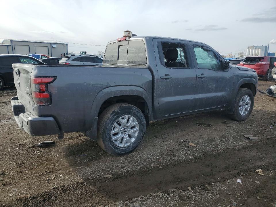 2022 Nissan Frontier sv