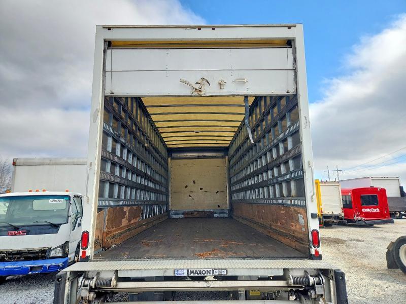 2019 Freigliner 2019 Freightliner Business Class M2 BOX Truck