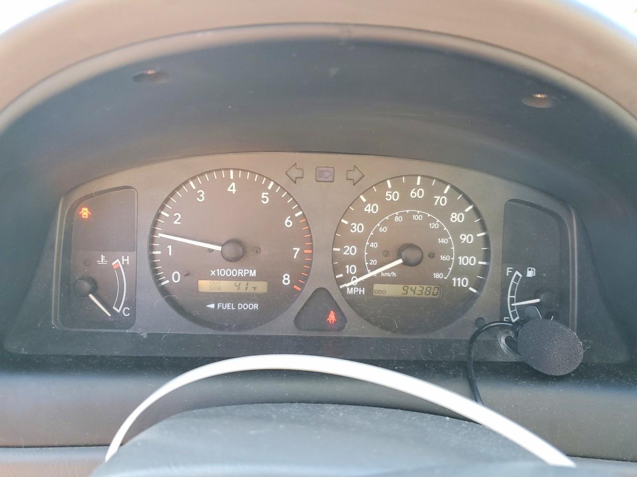 2001 Toyota Corolla le