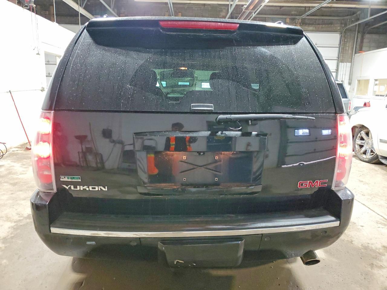 2011 GMC Yukon Denali