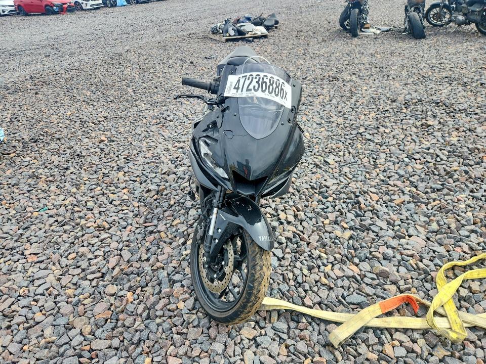 2022 Yamaha YZFR3 A