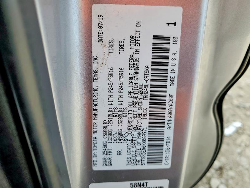 2019 Toyota Tacoma SR
