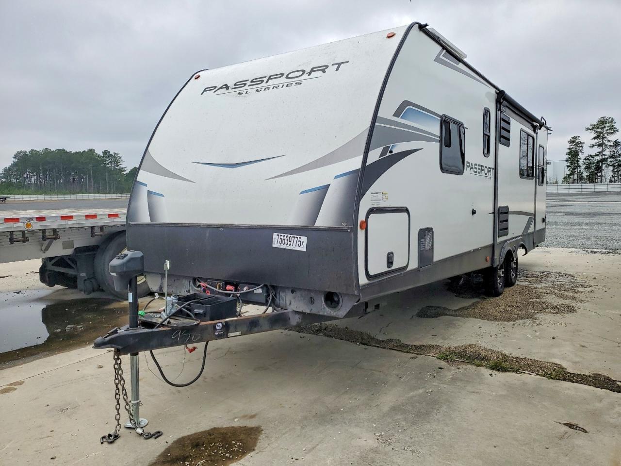 2022 Keystone Passport Camper