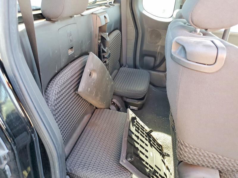 2006 Nissan Frontier SE