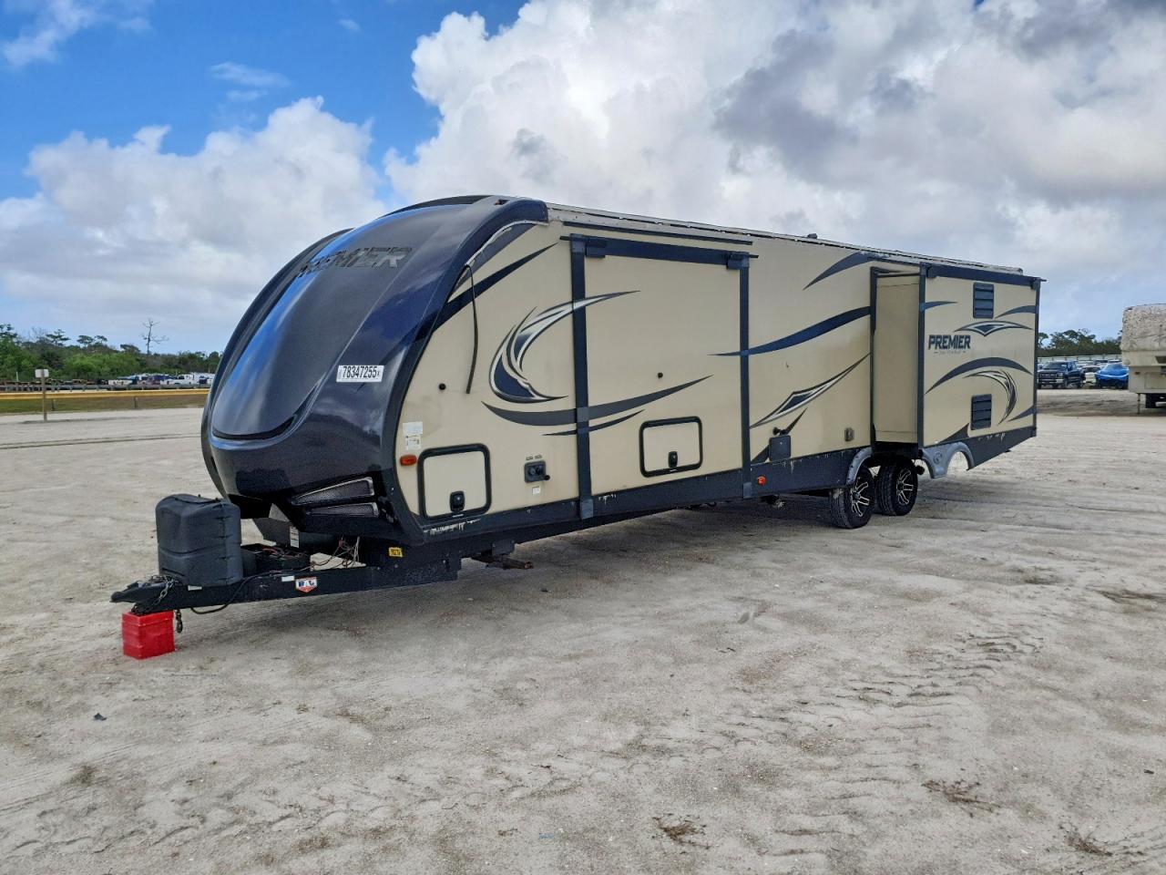 2018 Keystone Premier Camper